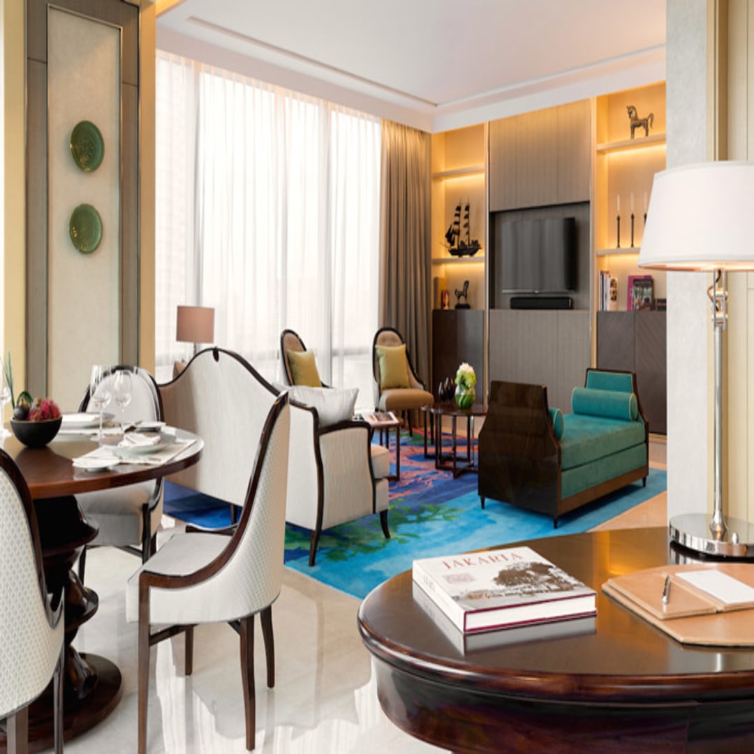 Ciputra Golf clubhouse with luxury design and greenery